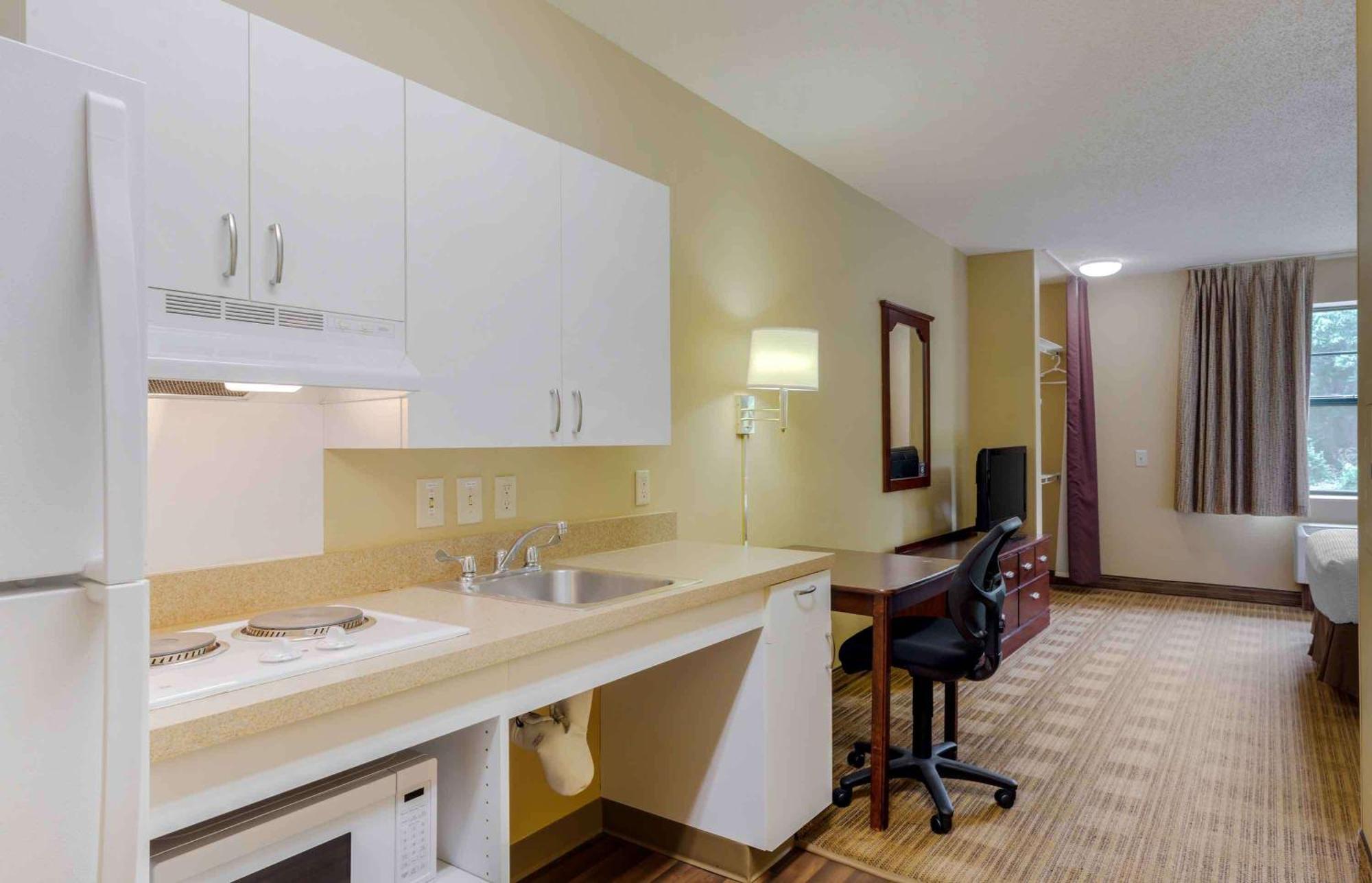 Extended Stay America - Providence - West Warwick Екстер'єр фото